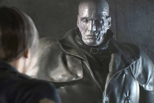 Dieses Mr. X-Cosplay verfolgt dich bis in deine Albträume!